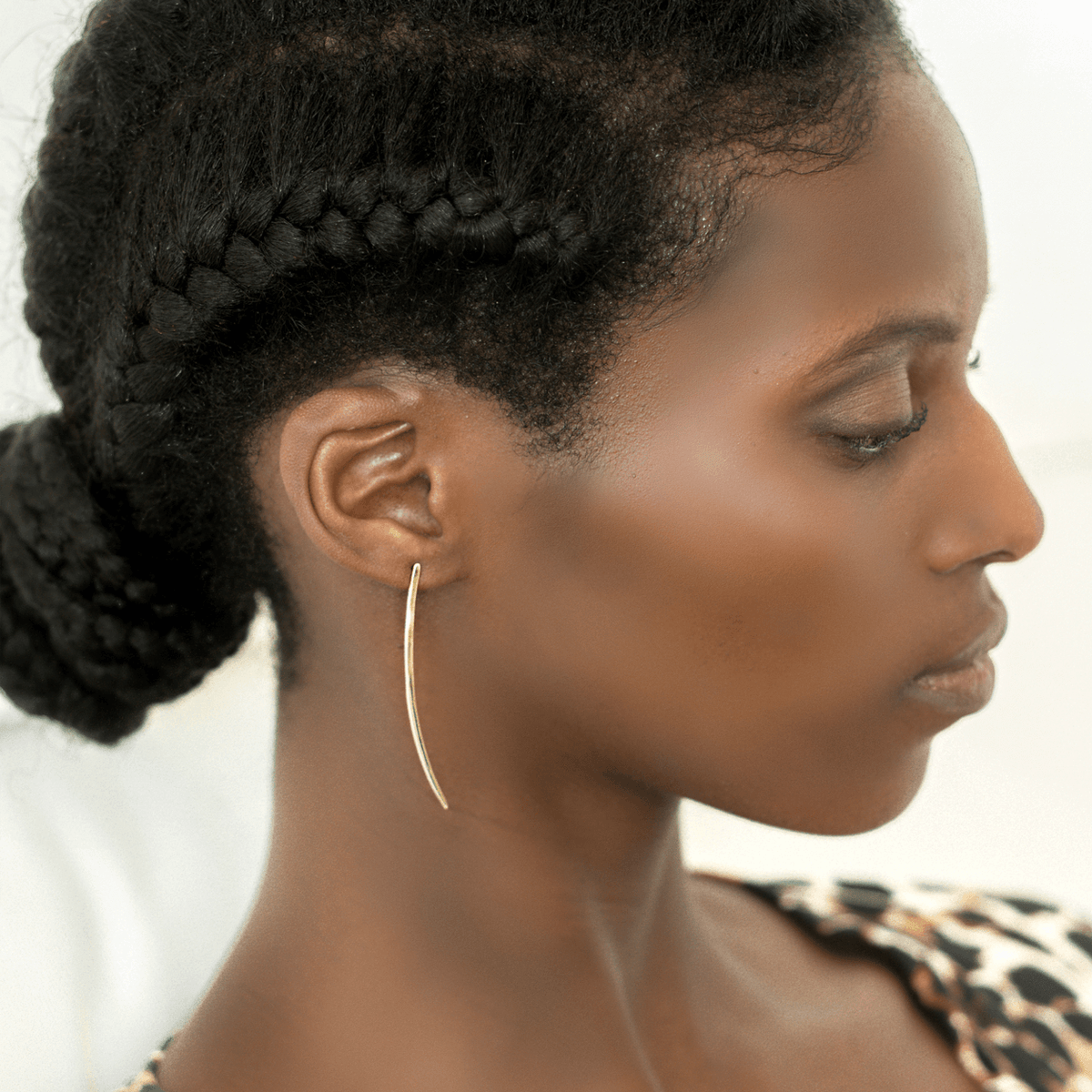 Long Bar Brass Studs